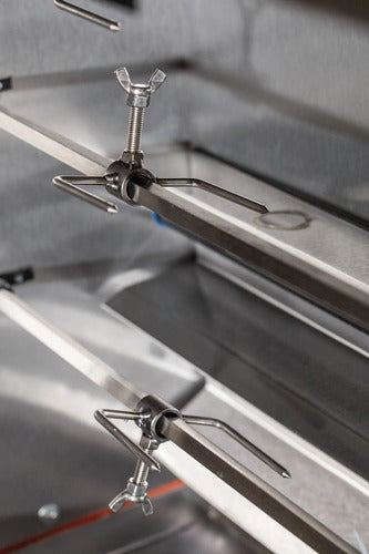 Rosticero 27 Pollos Con Base Marca Hoffman