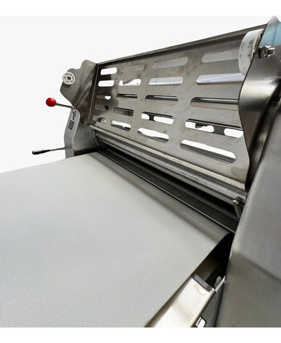 Laminadora De Masa Abatible Y Reversible 2.5m Con Pedal