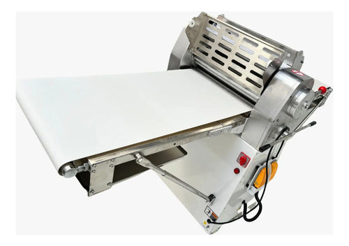 Laminadora De Masa Abatible Y Reversible 2.5m Con Pedal
